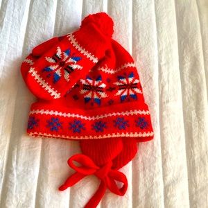 COPY - NWOT Children’s winter beanie (Unisex)